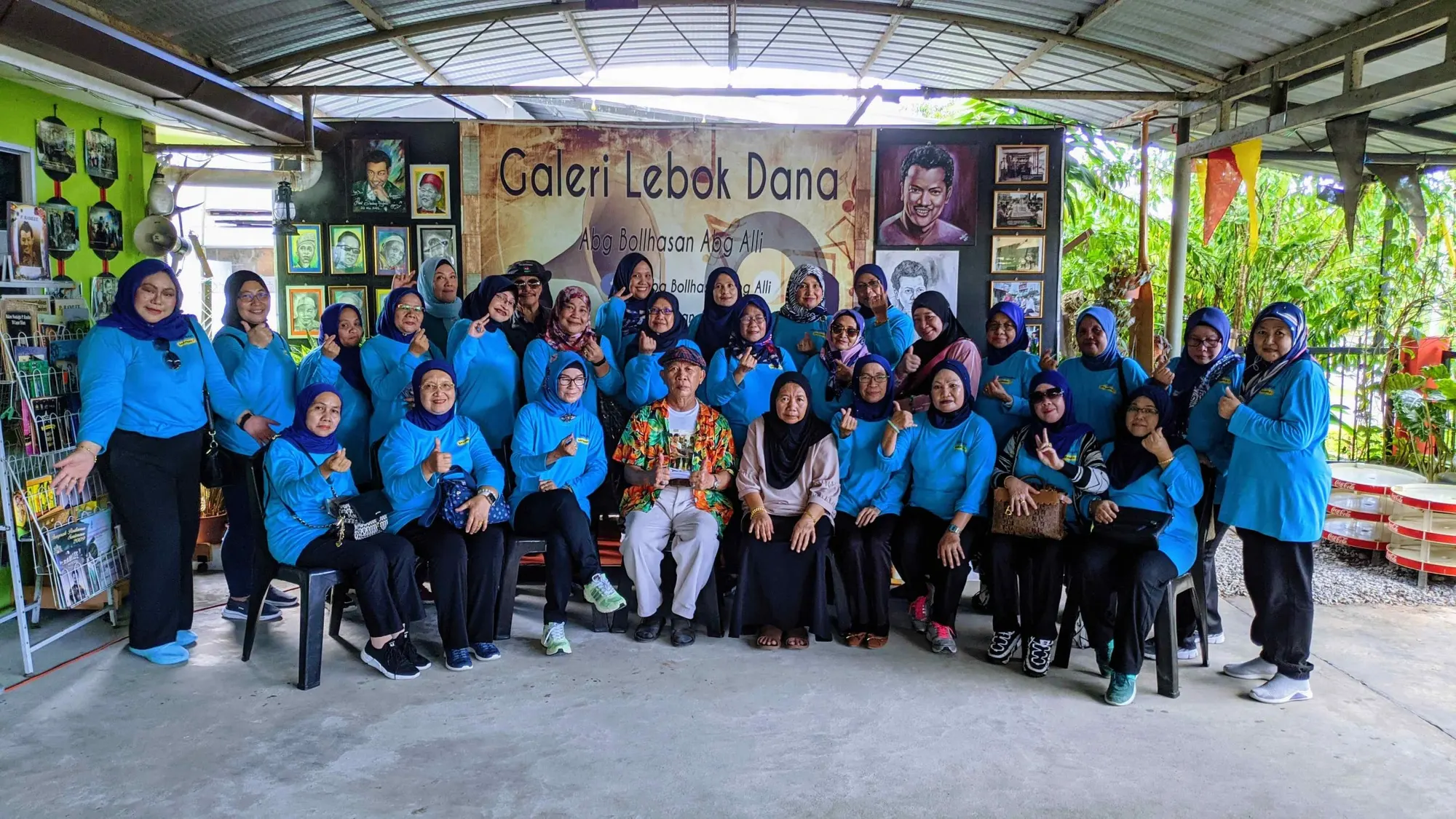 Kunjungan daripada Sahabat SarawakFM — Galeri Lebok Dana