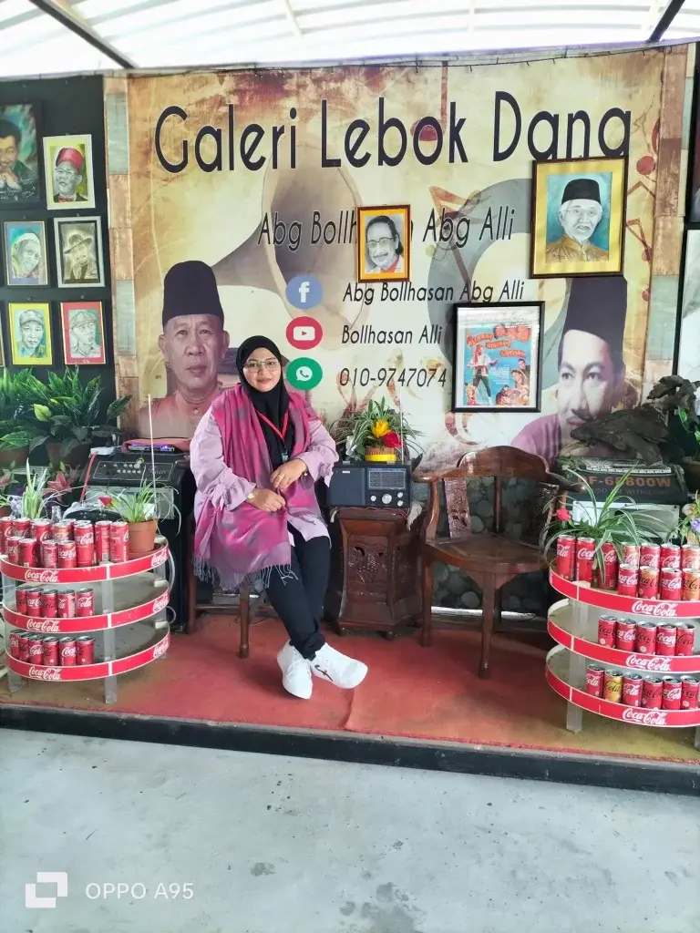 Kunjungan daripada Rombongan USK Saratok — foto 3
